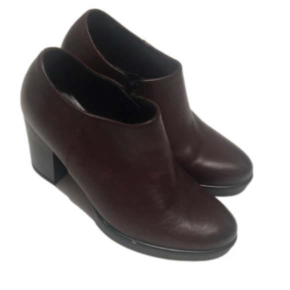 Arianne Shoes - 𝅺Arianna Vera Pelle Women’s Shooties Size 36